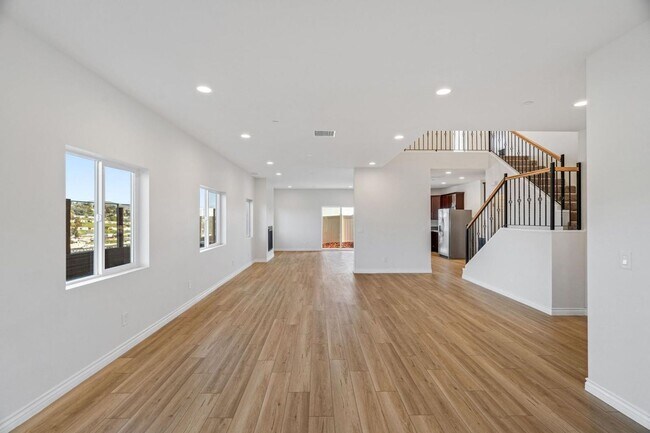 Building Photo - 8560 Grv Hl Ct