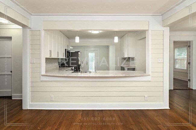 Building Photo - 80 N Hathaway Rd