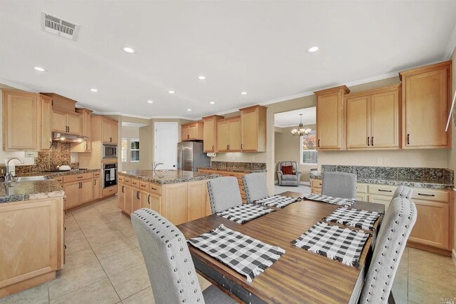 Building Photo - 107 Brighton Cir