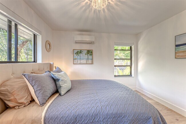 Building Photo - 2009 Admirals Way