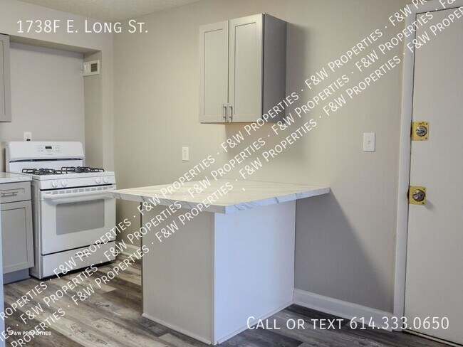 Building Photo - 1738 E Long St