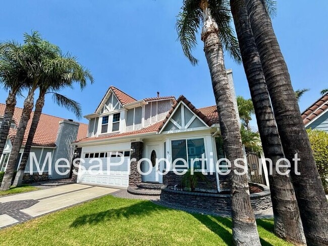 Building Photo - 9788 Balaton St