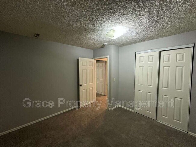 Building Photo - 15941 E Princeton Ave