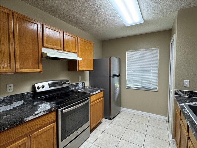 Building Photo - 1635 Fluorshire Dr