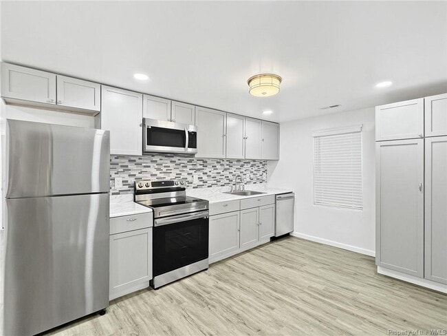 Building Photo - 8611 Richmond Rd