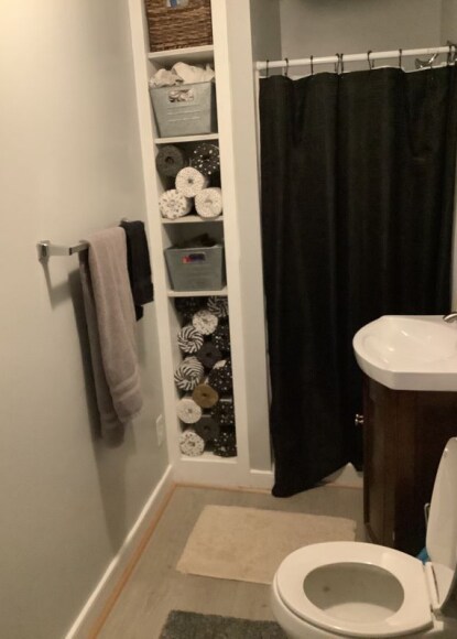 Bathroom 2 - 2399 Mill Rd