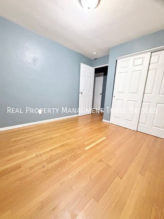 Building Photo - 7025 Richwood Ln