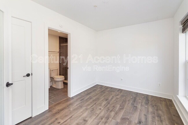 Building Photo - 7371 Old Airfield Ln