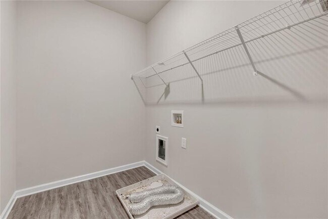 Building Photo - 2106 Irvin Ct