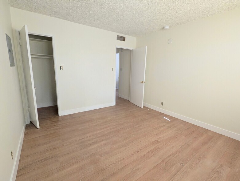 Bedroom with walk-in closet - 11959 Nebraska Ave