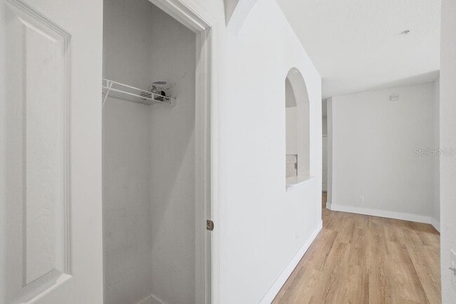 Building Photo - 3190 Dante Dr