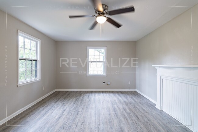 Building Photo - Adorable 3 Bedroom 1 Bathroom in Mobile!