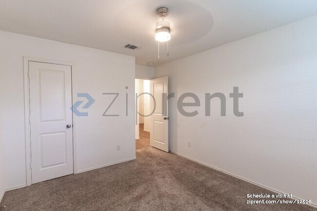 Building Photo - 21417 Bird Wing Dr