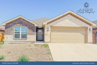 Building Photo - 3 Bedroom Home In Odessa, TX!