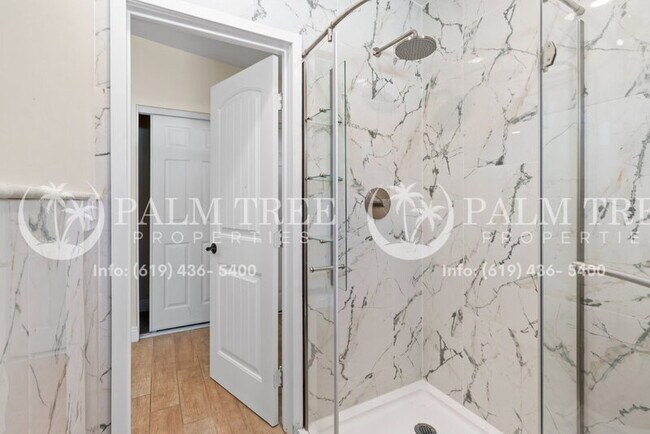 Building Photo - 1811 Greenfield Dr