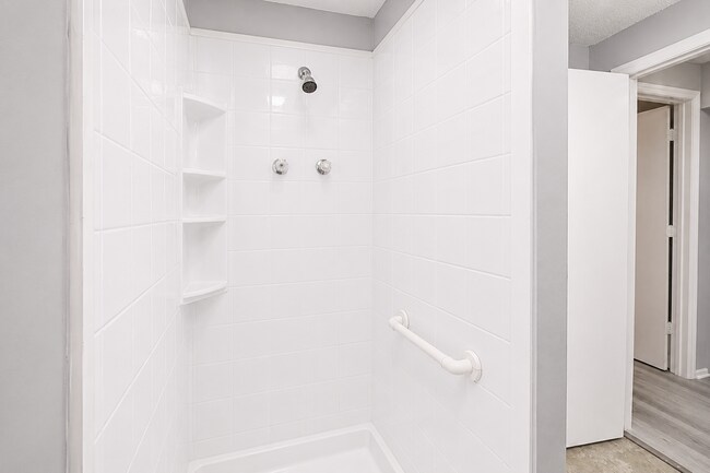 Building Photo - Updated Multi-Bedroom Home | Brand-New Deck | Circular Drive | Triad Premier Realty