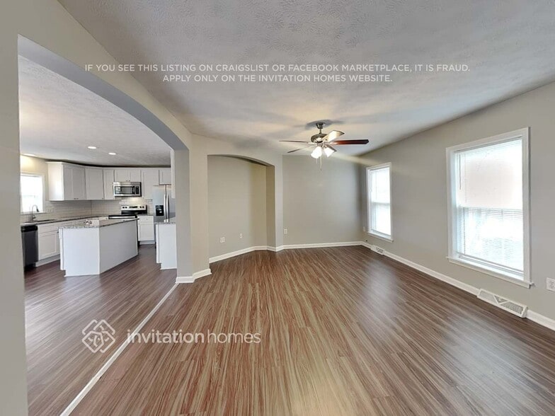 Building Photo - 115 Bright Star Cir