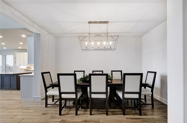 Building Photo - 3213 Little Willow