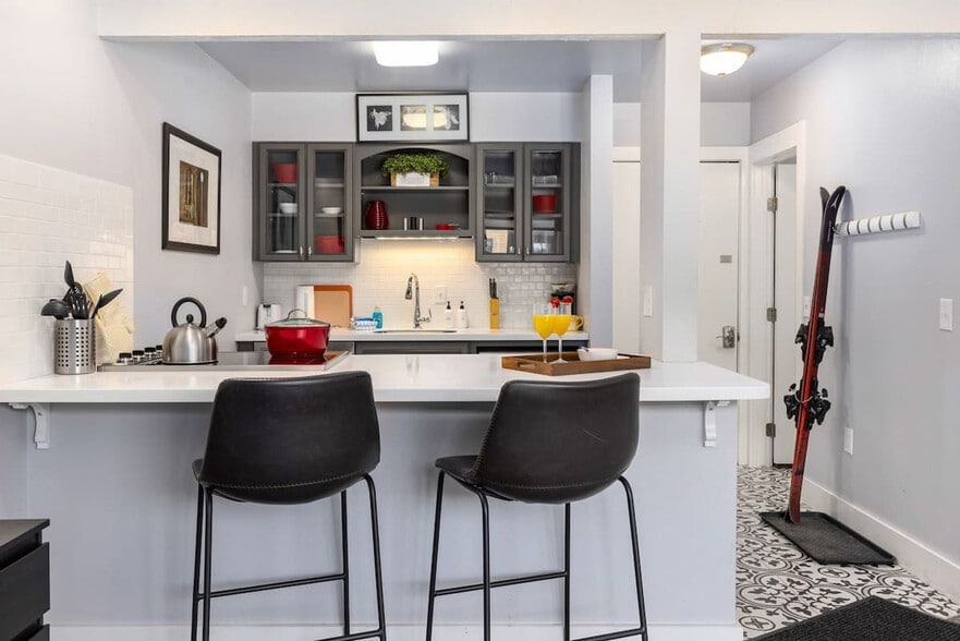 Building Photo - 600 CO-9