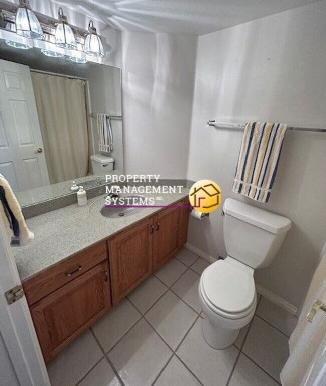 Building Photo - 3 Bedroom Condo Near Park City