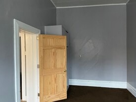 Building Photo - 1064 Pennsylvania Ave