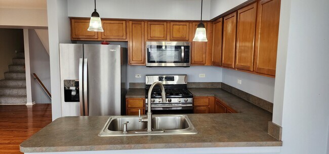 Building Photo - 3185 Ketch Ct