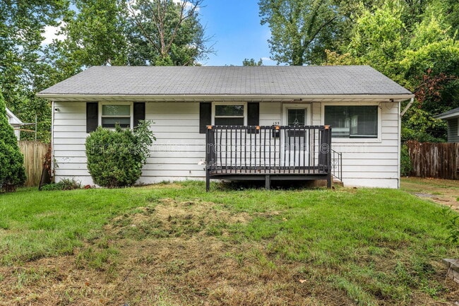 Building Photo - 135 Dundee Cir