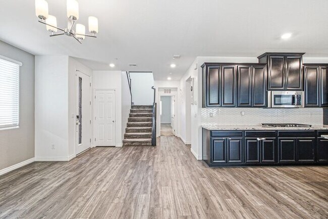Building Photo - 4-Bedroom Two-Story Home with Mountain Views & Resort-Style Amenities