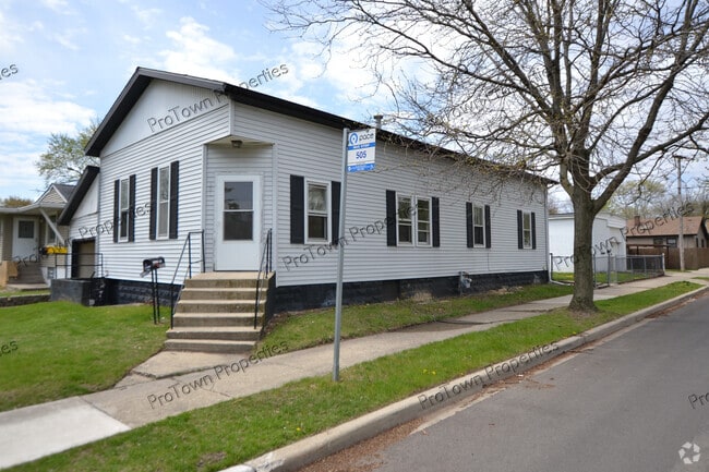 Building Photo - 301 Wheeler Ave