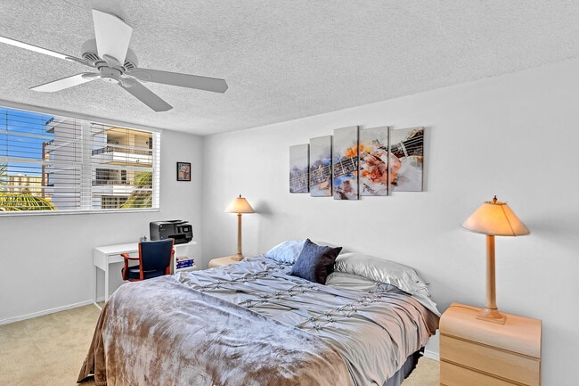 Building Photo - 1421 S Ocean Blvd