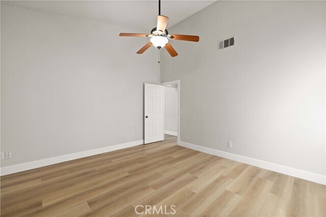 Building Photo - 1008 E Avenue J7