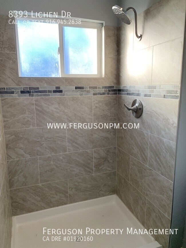 Building Photo - Nicely Updated Citrus Heights Home