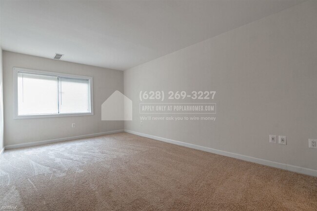Building Photo - 3 br, 1.5 bath Condo - 6305 Hil Mar Drive,...