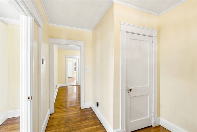 Building Photo - 72 Olney St