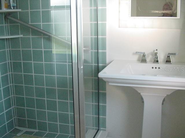 Building Photo - 519 Circlewood Dr