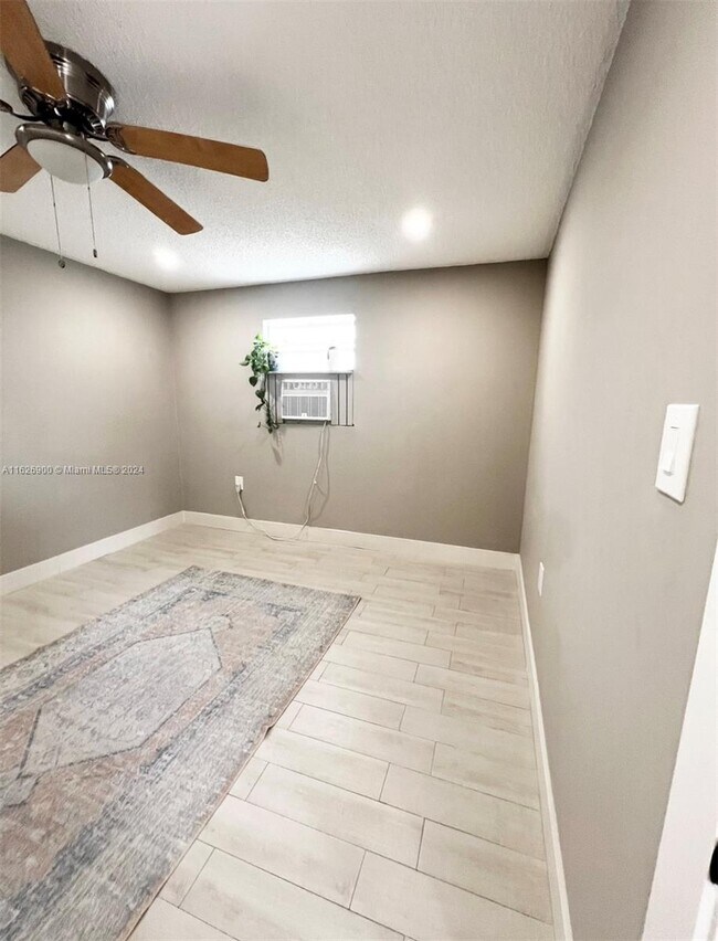 Building Photo - 11241 SW 7th Terrace