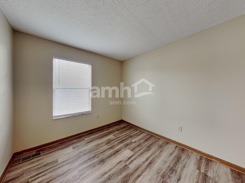 Building Photo - 3562 Rocky Rd