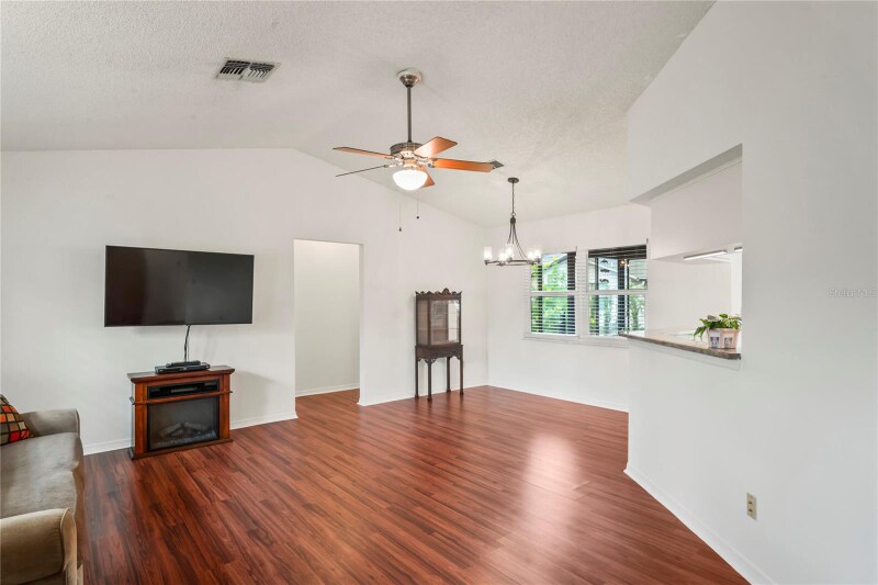 Building Photo - 8621 Bridgewater Dr