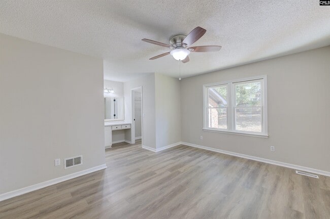 Building Photo - 30 Cardington Ct