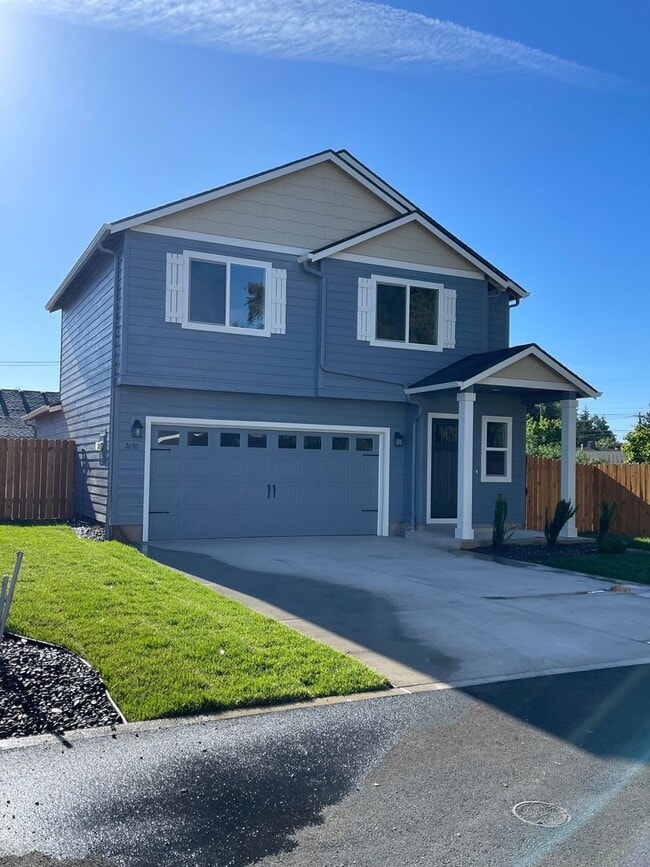 Primary Photo - Eugene 3 Bed 2.5 Bath, 2 Story Single Fami...