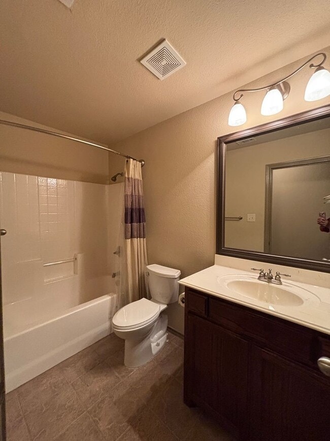 Building Photo - 1683 Potomac Dr