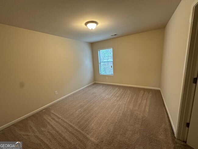 Building Photo - 376 Pernell Dr