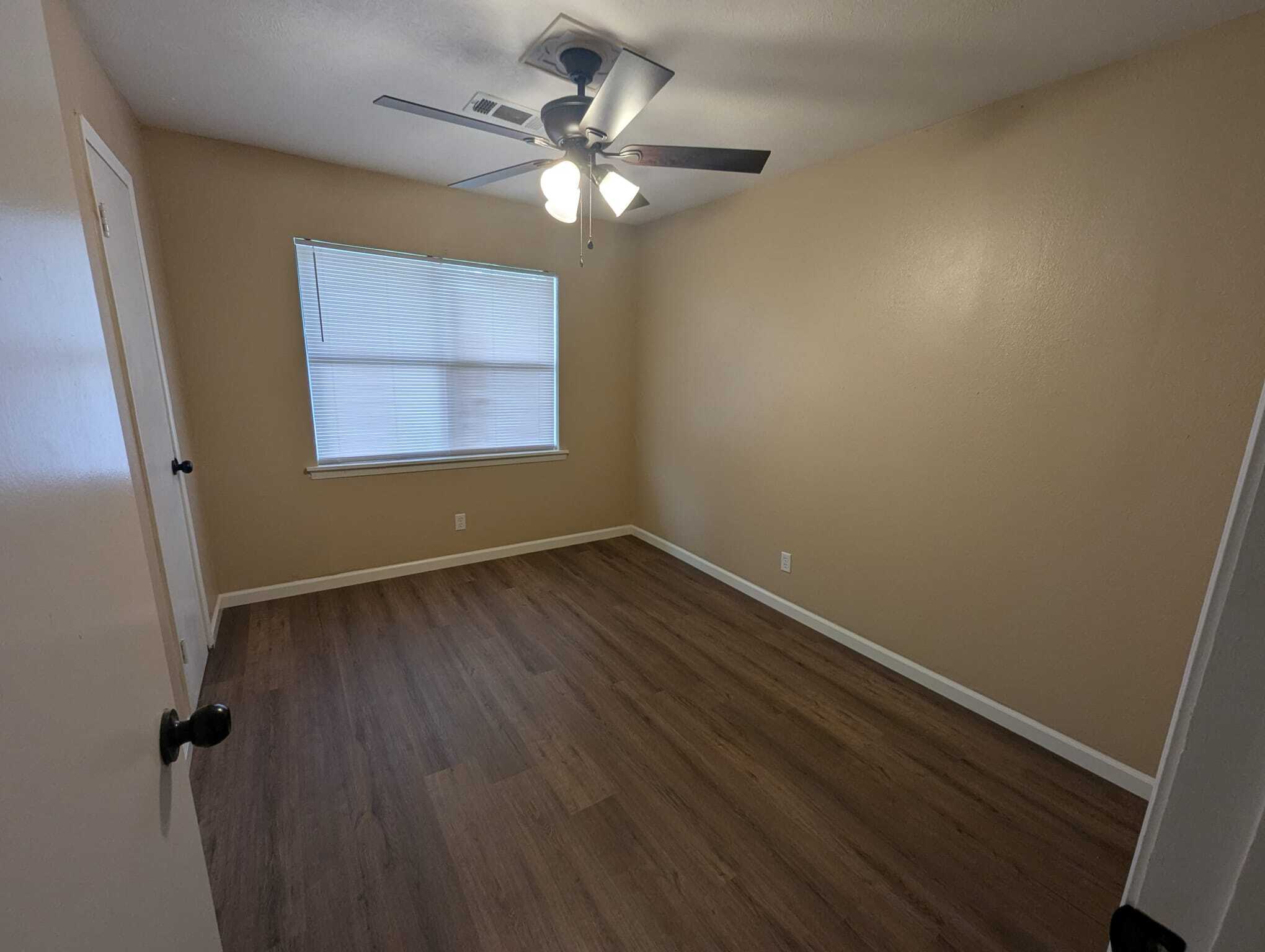 1st bedroom - 2719 Canal Ave