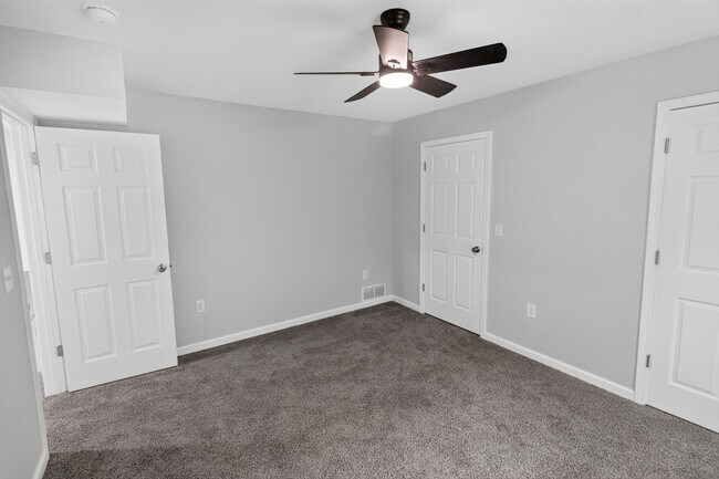 Building Photo - 5316 Godas Cir
