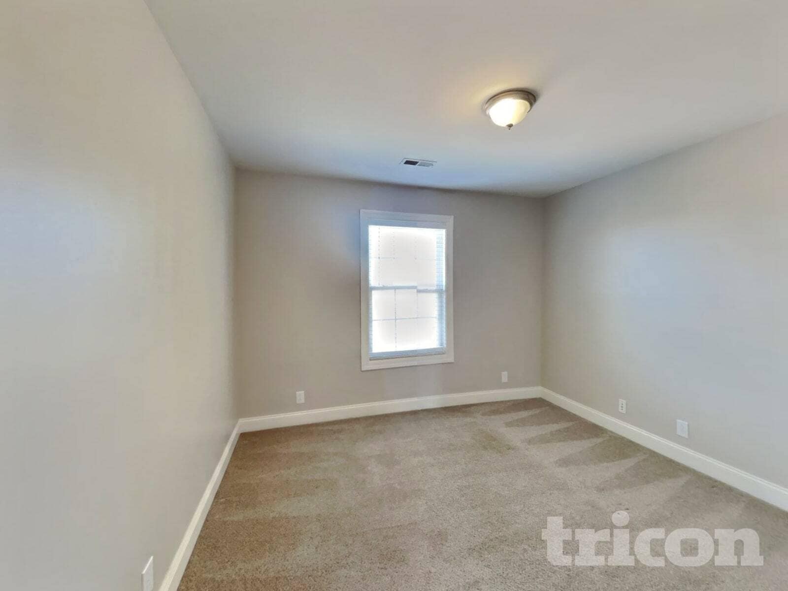 Building Photo - 1410 Deerskin Ct