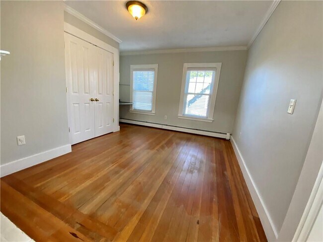 Building Photo - 38 Mann Ave