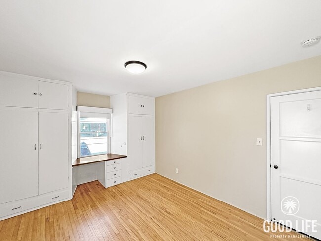 Building Photo - Price Reduced! 3-Bedroom Anaheim Home Featuring Private Backyard & 2 Car Garage