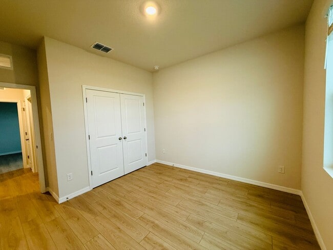 Building Photo - New build -  Be the 1st to move into this 4 bedroom home in Parish!