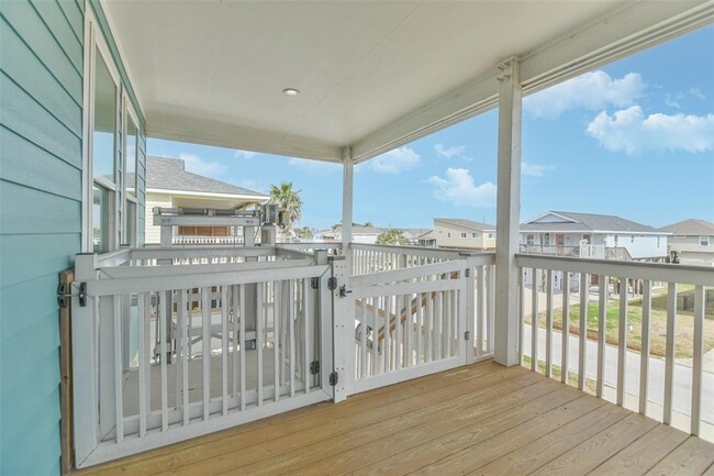 Building Photo - 4022 Fort Bend Dr