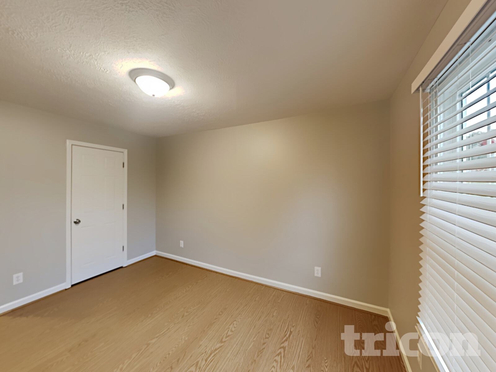 Building Photo - 712 Paige Ct